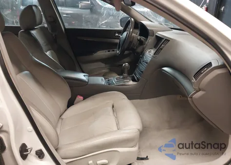 2013 Infiniti G37X из США, поврежденный, VIN JN1CV6AR4DM762179